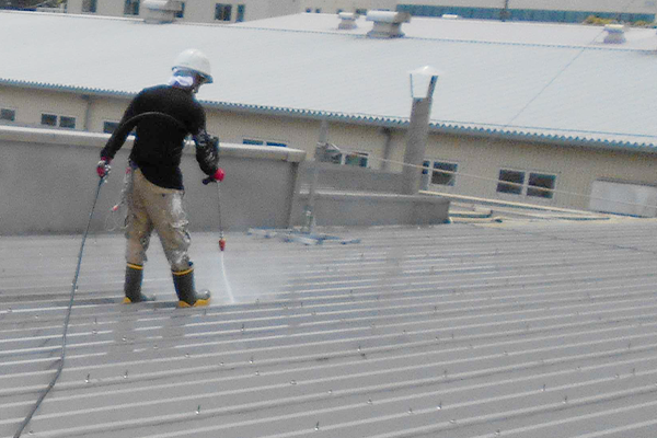 屋根・外壁高圧洗浄