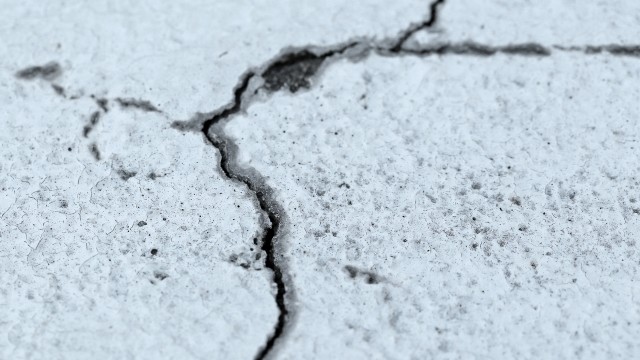 コンクリート床 クラック補修 岡山・広島